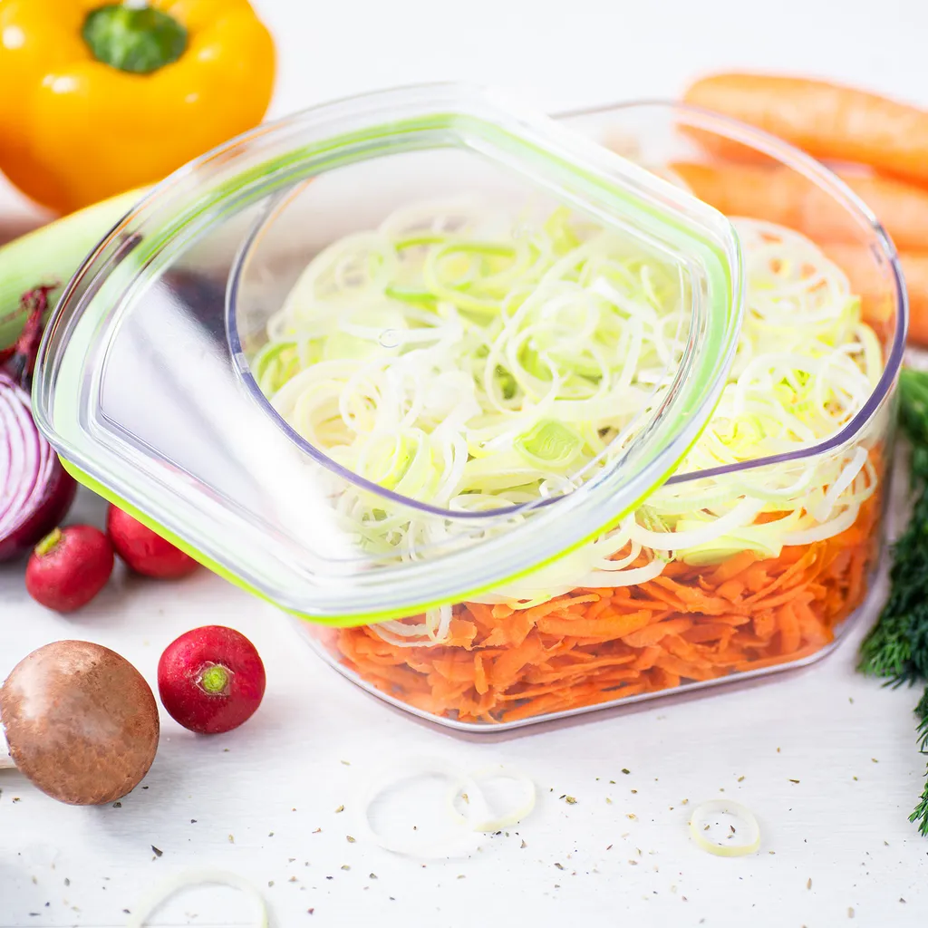 Genius Nicer Dicer Pegasus Gemüsezerkleinerer 10-tlg | Handzugdeckel | Geringer Kraftaufwand | Gemüseschneider Für Schnelles & Sicheres Arbeiten | Fein Reiben + Grob Schneiden 7 Genius Nicer Dicer Pegasus Gemüsezerkleinerer 10-tlg | Handzugdeckel | Geringer Kraftaufwand | Gemüseschneider Für Schnelles & Sicheres Arbeiten | Fein Reiben + Grob Schneiden – Bild 7