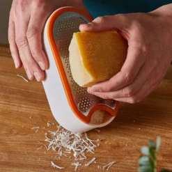 Fiskars FF Handreibe Mit Behälter, 1019530 -Herd Gluck Verkäufe 03d09e806bafb9f06b0f0ef7dbfb9800