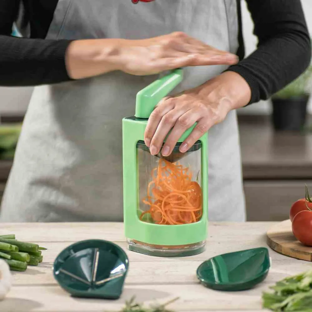 Genius Super Julietti 6tlg Spiralschneider - Gemüseschneider Für Dekorative Spiralen Und Juliettis - Zoodle Maker Für Low Carb-Pasta; A18018 2 Genius Super Julietti 6tlg Spiralschneider - Gemüseschneider Für Dekorative Spiralen Und Juliettis - Zoodle Maker Für Low Carb-Pasta; A18018 – Bild 2