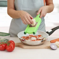 Genius Nicer Dicer Speed Light Handhobel Set 5-tlg. -Herd Gluck Verkäufe 5f6644e6d8b11bf2421334aa6513e819