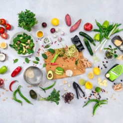 Fackelmann Parmesanreibe- Und Frischebox, Parmesanhobel, Käsereibe Mit Servier-Behälter (Farbe: Transparent/Grau), Menge: 1 Stück -Herd Gluck Verkäufe 64c04e755d8a8812eca49063505a41b7