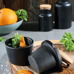 Zassenhaus Gewürzreibe Gusseisen Mit Vorratsfach -Herd Gluck Verkäufe 719a93eb759d2e197b623a85b6987470