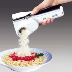 Ariete Elektrische Käse-/Schoko-/Nuss-Reibe GRATI METALL -Herd Gluck Verkäufe 83dd1eb523158b4fad636c32f8087ddd