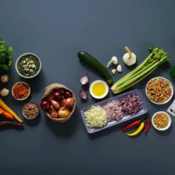 Fackelmann Multi-Hacker Easyprepare, Hochweritger Mulit-Zerkleinerer Mit Seilzug, Transparenter Auffangbehälter Mit Frischhaltedeckel, Sicher Halt Durch Anti-Rutsch-Boden (Farbe: Weiß / Blau-Grau) -Herd Gluck Verkäufe a0555529979bf0948c09bccf1fd63871