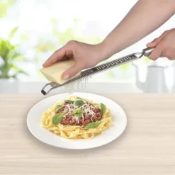 Zester Reibe Hobel Edelstahl Käse Zitrone Muskat Schokolade Knoblauch 2er Set -Herd Gluck Verkäufe bc2727ebbd4ef289219929007ee5db51