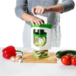 Genius Nicer Dicer Julietti Spiralschneider Set 13tlg Gemüseschneider Spiralen; A34259 -Herd Gluck Verkäufe e0f64bf6e6003c629abb7eefa7505882