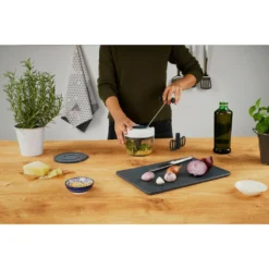 Fackelmann Multi-Hacker Easyprepare, Hochweritger Mulit-Zerkleinerer Mit Seilzug, Transparenter Auffangbehälter Mit Frischhaltedeckel, Sicher Halt Durch Anti-Rutsch-Boden (Farbe: Weiß / Blau-Grau) -Herd Gluck Verkäufe e21f0a4f299fec1e38b2c35ca6cf0d69