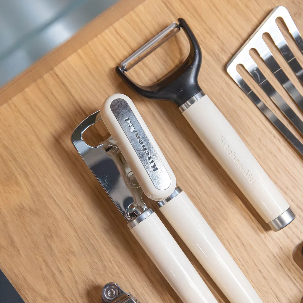 KitchenAid Gemüseschäler Core Creme 18 Cm 3 KitchenAid Gemüseschäler Core Creme 18 Cm – Bild 3