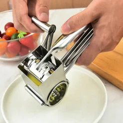 4 In 1 Edelstahl Manuelle Rotary Käsereibe Aus Edelstahl Gemüse Kaese Cutter Käseraspel Käsereiben Mit 4 Ersatzköpfe -Herd Gluck Verkäufe e4291afdc4cff0ef4b92a6d77c9fa012