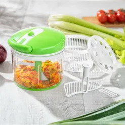 Genius Nicer Dicer Twist Zerkleinerer Mit Seilzug (18tlg.) Gemüseschneider Zum Schneiden Von Zwiebeln; A81612 -Herd Gluck Verkäufe fc203d1c575c046d7e1d3dbfc63a3b12